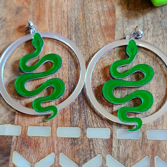 Witchwood Snake Earrings - Picture 2 of 2